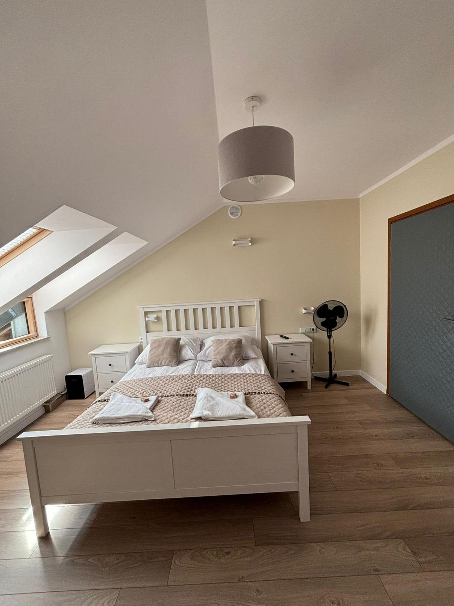 Bed and Breakfast Jasminowe Ogrody Щирк Екстер'єр фото